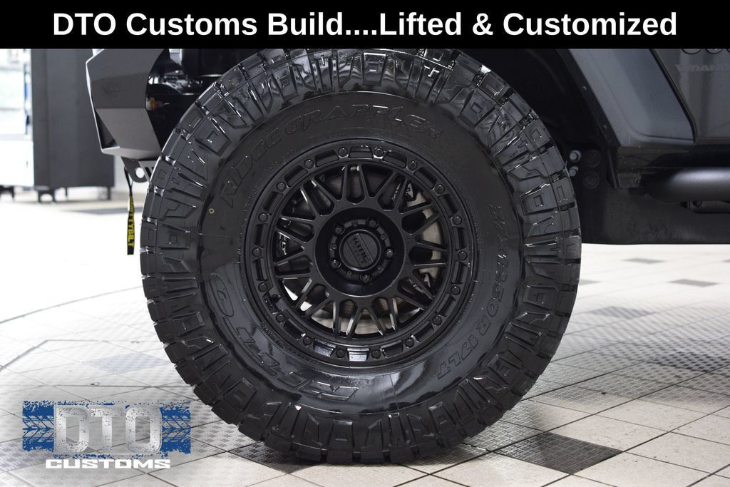 Used 2026 Jeep Wrangler Unlimited Sport AWD/4WD image 25