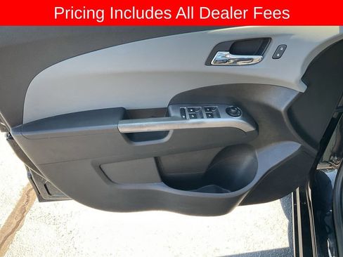 Used 2019 Chevrolet Sonic Premier FWD image 3