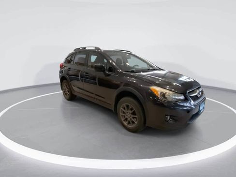 Used 2014 Subaru Crosstrek 2.0i Limited w/ Popular Package #1 image 2
