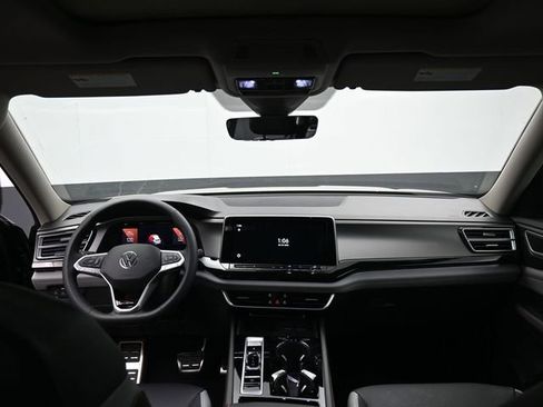 New 2026 Volkswagen Atlas Peak Edition image 10