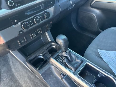 Used 2021 Toyota Tacoma SR5 image 11