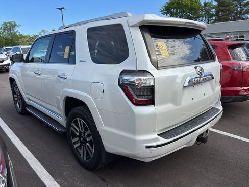 Used 2014 Toyota 4Runner Limited image 3