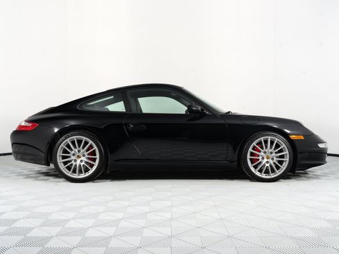 Used 2005 Porsche 911 Carrera S RWD image 8