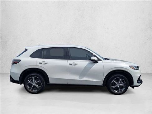 Used 2024 Honda HR-V EX-L image 4
