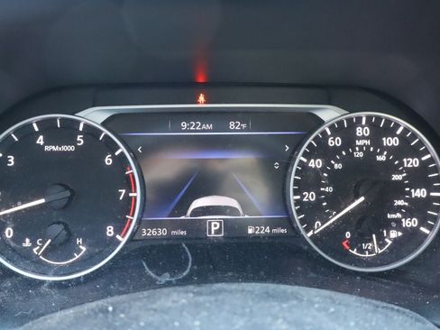 Used 2024 Nissan Sentra SV w/ All-Weather Package FWD image 9