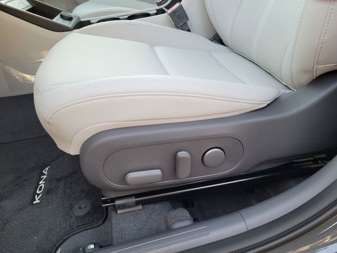 New 2026 Hyundai Kona SEL Premium image 13