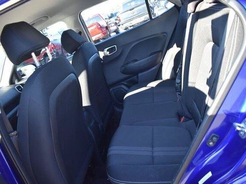 Used 2020 Hyundai Venue SEL FWD image 27