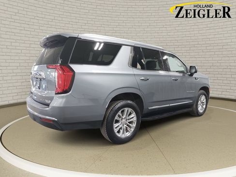 Used 2021 GMC Yukon SLT w/ SLT Luxury Package AWD/4WD image 5