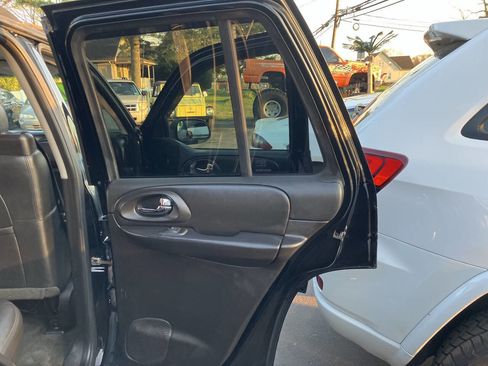 Used 2006 Chevrolet TrailBlazer LT image 22