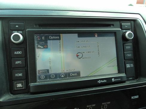 Used 2014 Toyota Sequoia Limited image 16