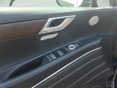 Used 2024 Genesis GV80 2.5T image 9