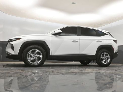 Used 2024 Hyundai Tucson SE AWD/4WD image 12