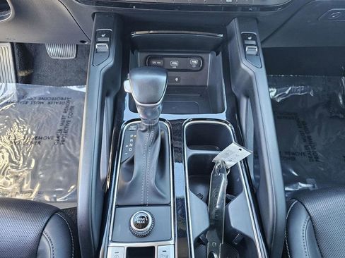 Used 2022 Kia Telluride S image 27