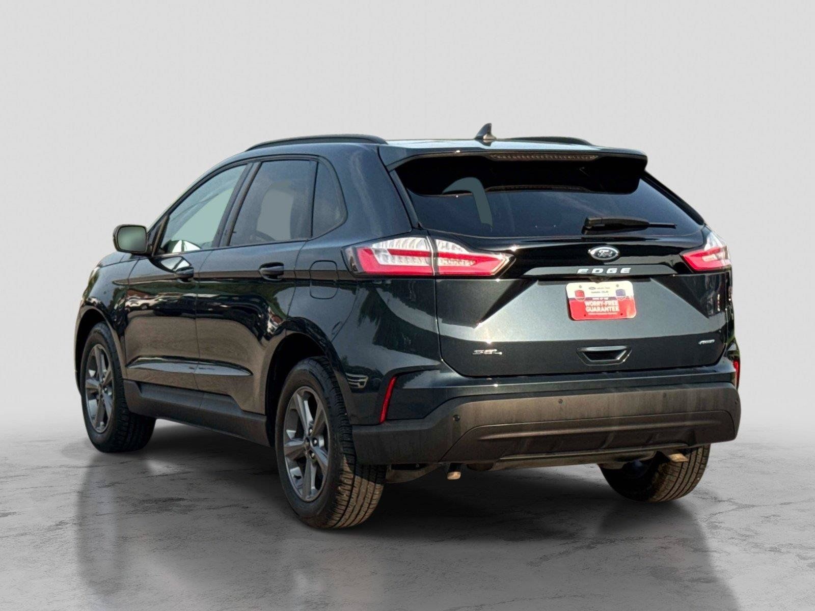 Used 2024 Ford Edge SEL w/ Sport Appearance Package AWD/4WD image 7