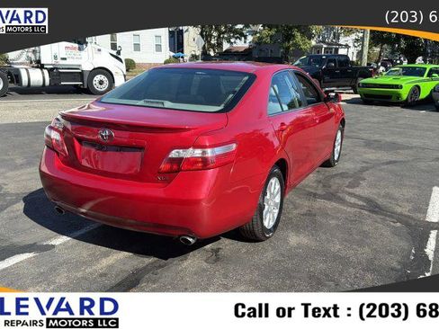 Used 2007 Toyota Camry XLE image 7