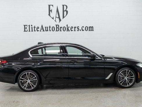 Used 2023 BMW 540i xDrive w/ Premium Package image 5