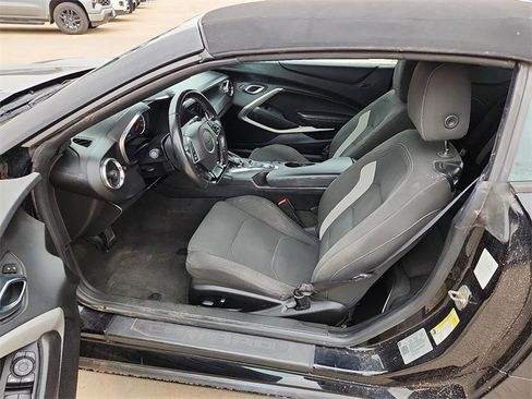 Used 2020 Chevrolet Camaro LT image 10