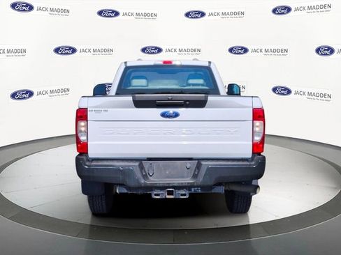 Certified 2020 Ford F250 XL w/ Snow Plow Prep Package AWD/4WD image 4