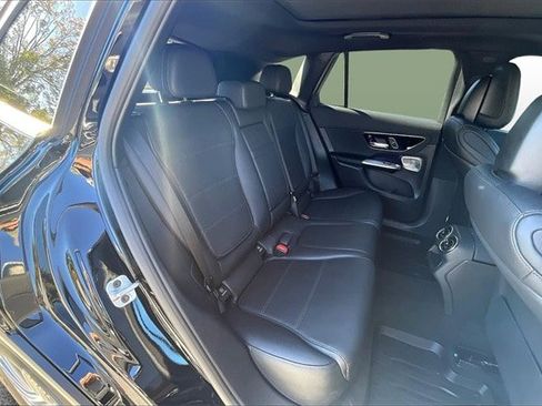 Certified 2025 Mercedes-Benz GLC 300 4MATIC image 28