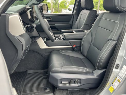 New 2026 Toyota Tundra Limited AWD/4WD image 8