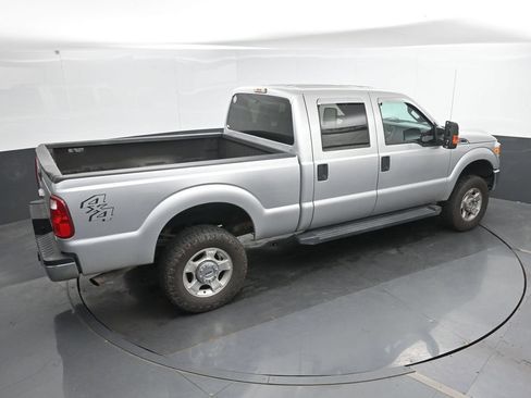 Used 2016 Ford F250 XLT w/ Snow Plow Prep Package AWD/4WD image 29