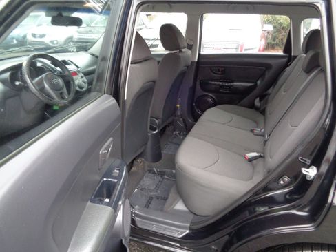 Used 2011 Kia Soul image 16