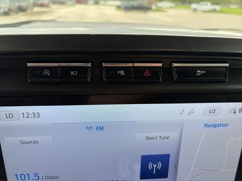 Used 2023 Ford F150 Lariat w/ Equipment Group 502A High AWD/4WD image 23