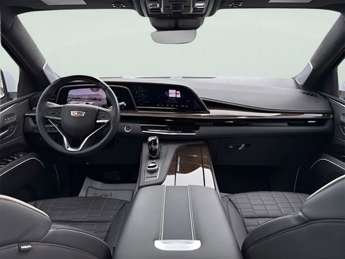 Used 2024 Cadillac Escalade Premium Luxury Platinum image 18