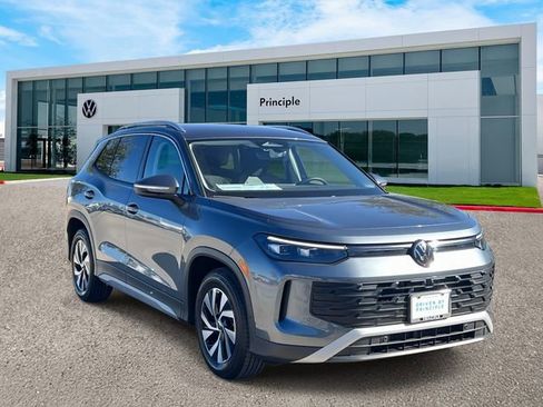 New 2026 Volkswagen Tiguan S FWD image 2
