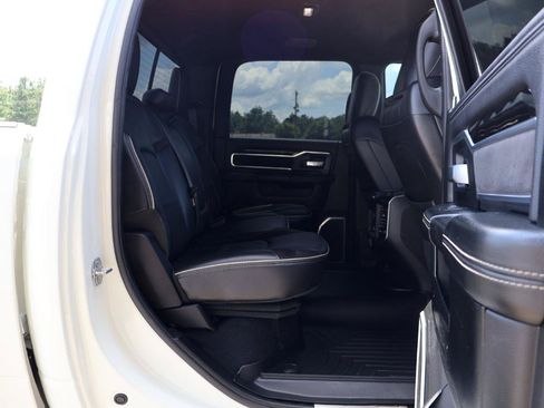 Used 2019 RAM 3500 Laramie AWD/4WD image 12