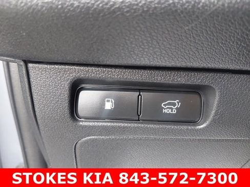 Used 2020 Kia Sorento EX AWD/4WD image 19