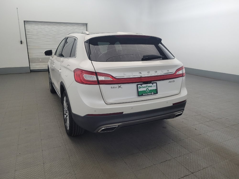 Used 2016 Lincoln MKX Reserve w/ Driver Assistance Package AWD/4WD image 6