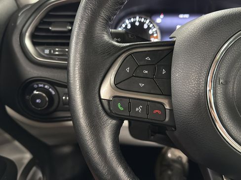 Used 2021 Jeep Renegade Limited w/ Sun & Sound Group AWD/4WD image 22
