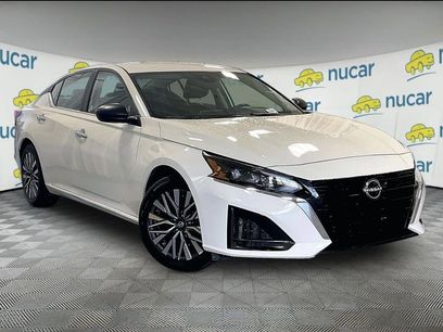 Certified 2025 Nissan Altima 2.5 SV