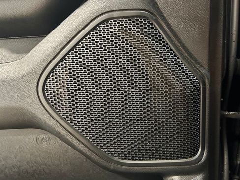 Used 2023 RAM 1500 Big Horn AWD/4WD image 9