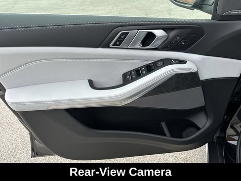 Used 2025 BMW X5 xDrive40i w/ Climate Comfort Package AWD/4WD image 15