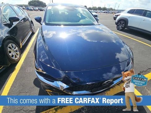 Used 2025 MAZDA MAZDA3 s FWD image 2