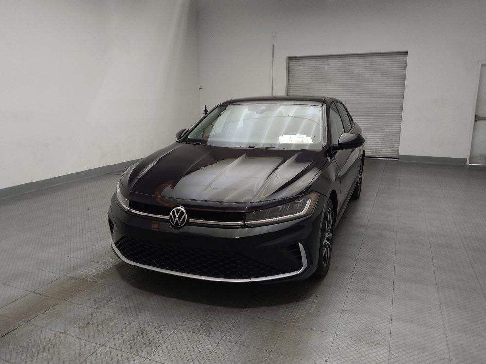 Used 2025 Volkswagen Jetta SE FWD image 15