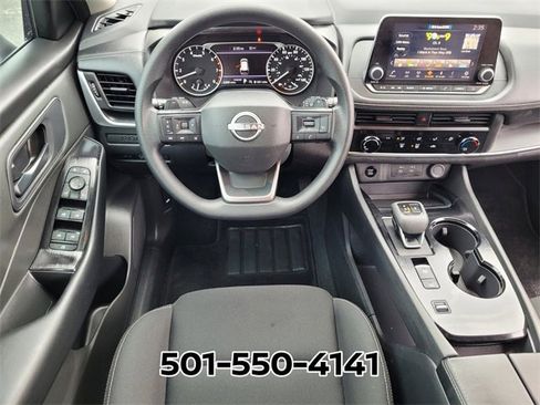 Used 2025 Nissan Rogue S image 14