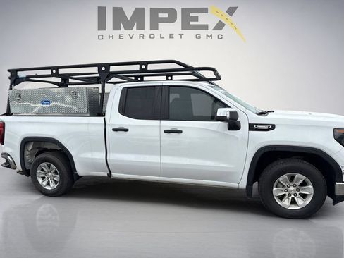 Used 2024 GMC Sierra 1500 Pro w/ Pro Value Package RWD image 6