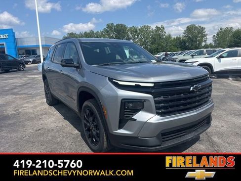 New 2025 Chevrolet Traverse LT w/ Midnight/Sport Edition image 7