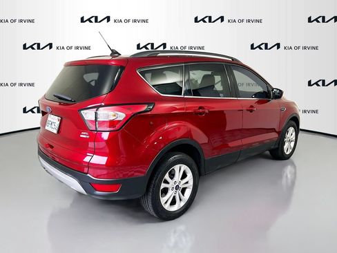Used 2018 Ford Escape SEL AWD/4WD image 8