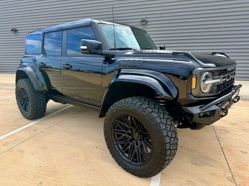 Used 2025 Ford Bronco Raptor AWD/4WD image 1
