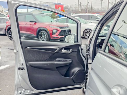 Used 2016 Honda Fit EX image 18