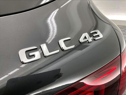 Certified 2022 Mercedes-Benz GLC 43 AMG 4MATIC image 32