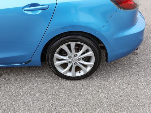 Used 2010 MAZDA MAZDA3 s Sport FWD image 4
