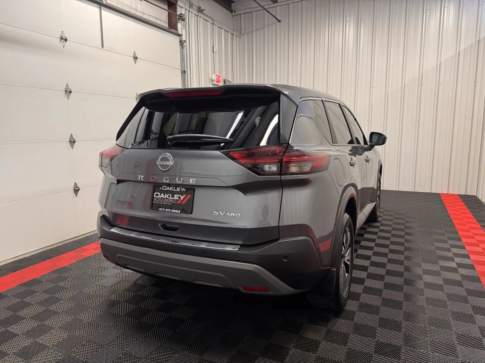 Used 2023 Nissan Rogue SV AWD/4WD image 15