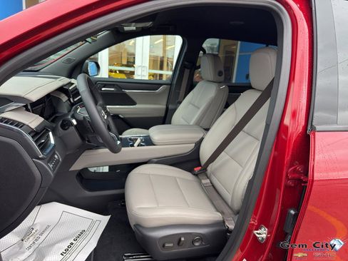 New 2026 GMC Acadia Elevation w/ Elevation Premium Package image 21