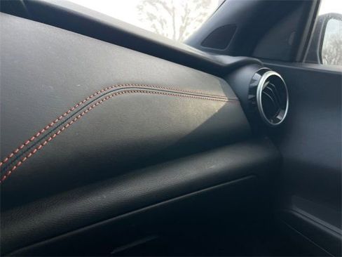 Used 2024 Nissan Kicks SR w/ SR Premium Package image 18