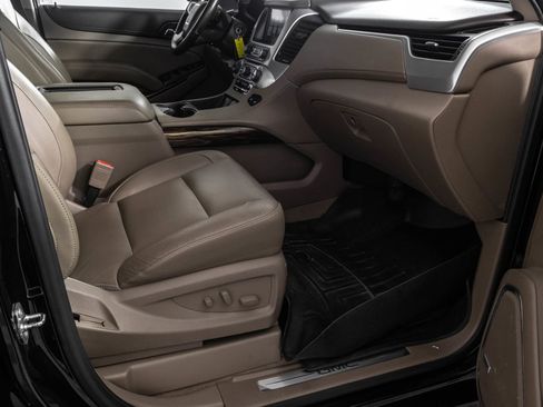 Used 2019 GMC Yukon SLT AWD/4WD image 48